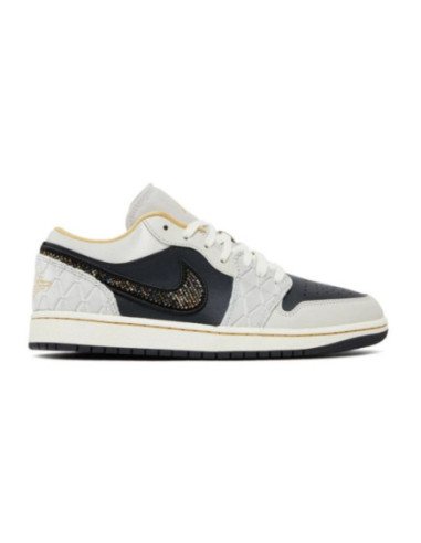 Air Jordan 1 Low SE Beaded Swoosh,Air Jordan 1 Low,AIR JORDAN