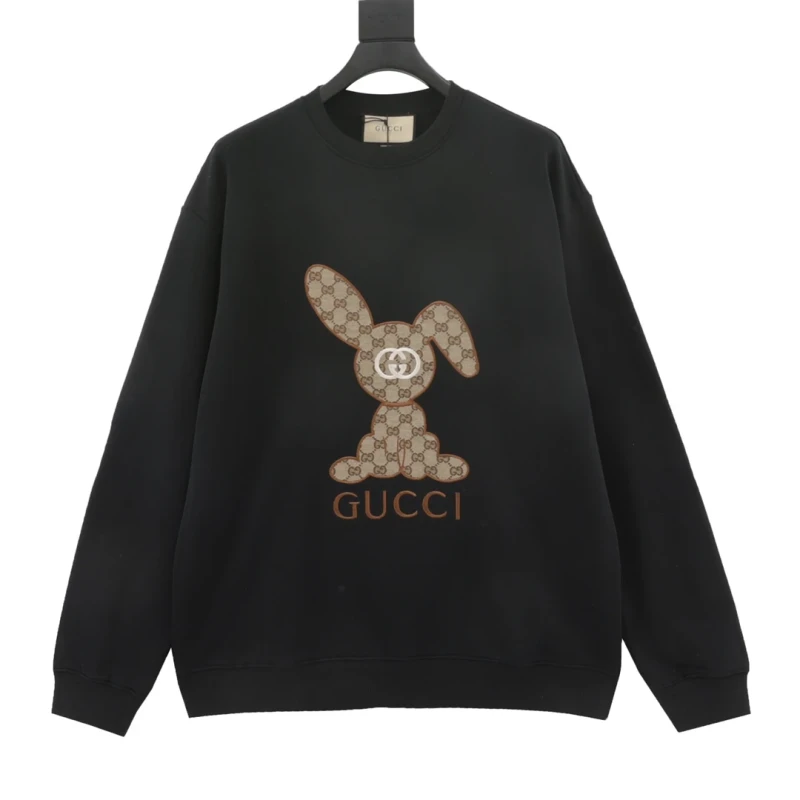 Gucci Vintage Rabbit Patch Embroidered Crewneck Sweatshirt,GUCCI,SWEATSHIRT,APPAREL